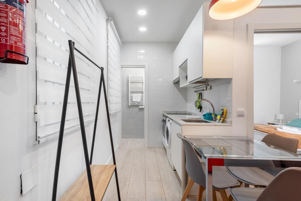 2 Bedrooms 1 Bathroom Furnished - Lavapies - Modern - Mintystay Madrid Exteriér fotografie