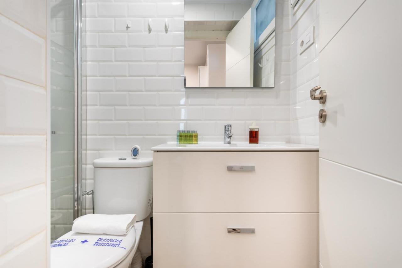 2 Bedrooms 1 Bathroom Furnished - Lavapies - Modern - Mintystay Madrid Exteriér fotografie
