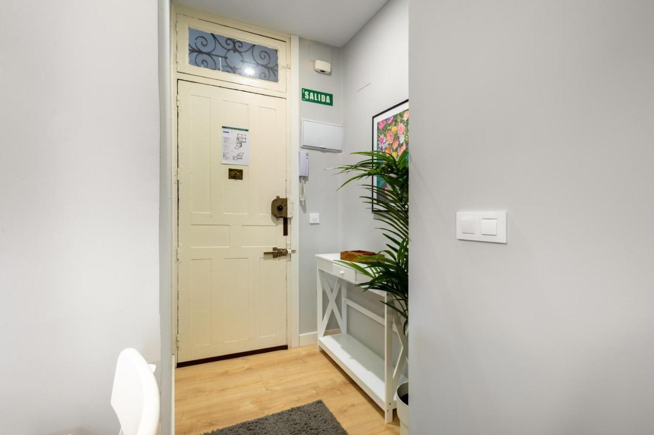 2 Bedrooms 1 Bathroom Furnished - Lavapies - Modern - Mintystay Madrid Exteriér fotografie