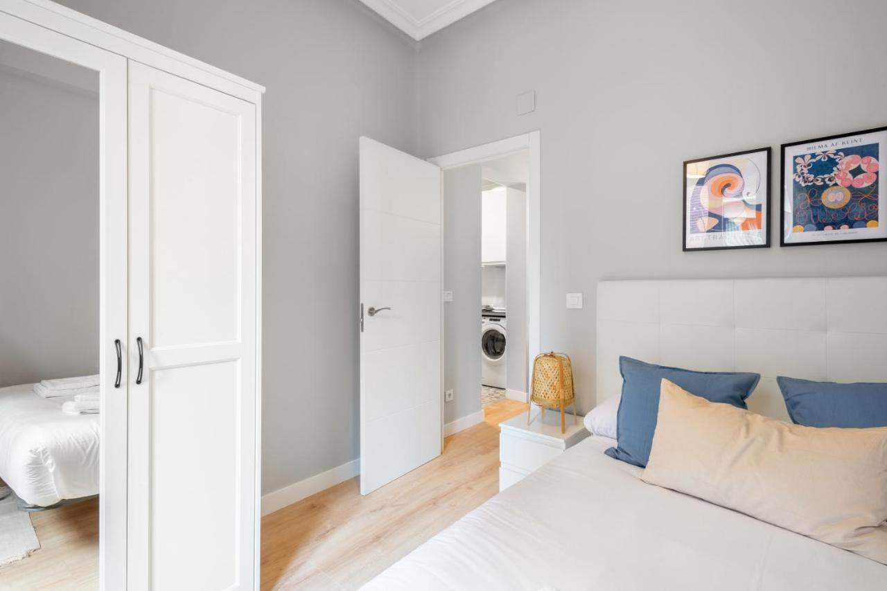 2 Bedrooms 1 Bathroom Furnished - Lavapies - Modern - Mintystay Madrid Exteriér fotografie